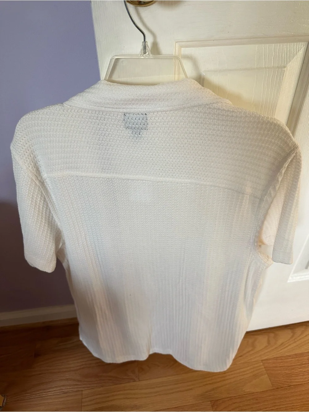 Men’s J.Crew cream short sleeve button up shirt with ribbed texture size M NWT